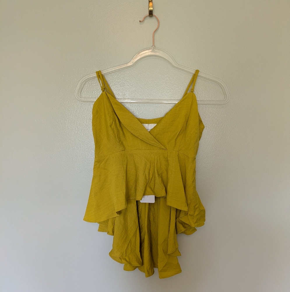 Line & Dot Yellow Ruffle Top Cropped Asymmetrical Length New Small